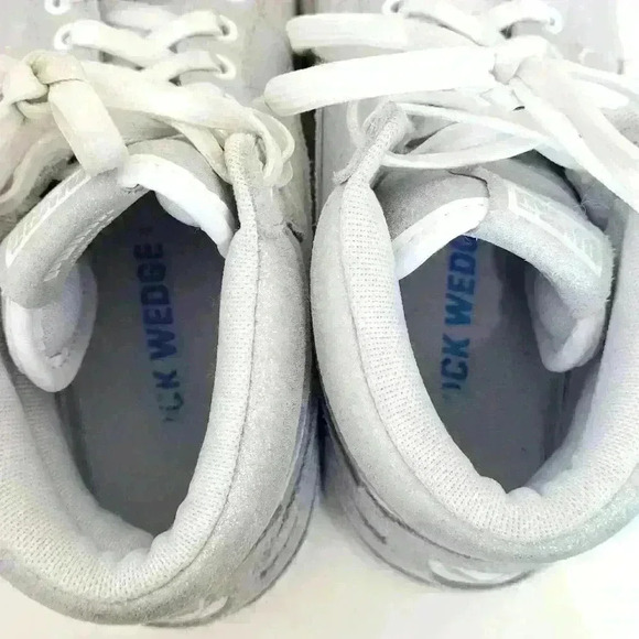 Puma silver high tops Shoes   Sz 6 - Picture 10 of 11